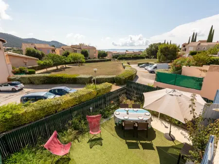 Les Jardins d'Hélios, Maison 6 personnes à Carqueiranne - Photo 1