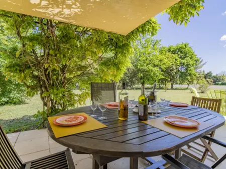 La Grive, Maison 8 personnes à Richerenches - Photo 1