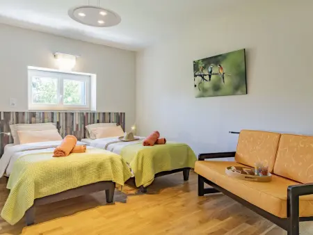 La Grive, Maison 8 personnes à Richerenches - Photo 12