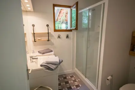 Le Club des cinq, Maison avec jardin et salle de bains attenante - Photo 9
