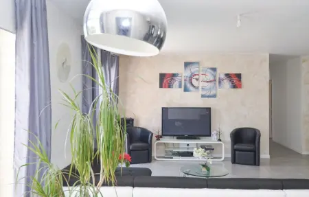 Maison 10 personnes à Sernhac - Photo 7