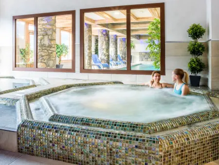 CGH Rés&Spa Chalets de Laÿssia 5*, Appartement 6 personnes à Samoëns - Photo 2