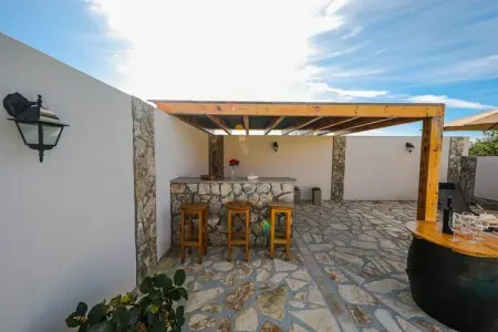Villa Miki, Villa à Poličnik avec piscine près de Zadar - Photo 3