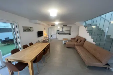 Villa Dara, Villa ensoleillée avec piscine privée - Photo 16