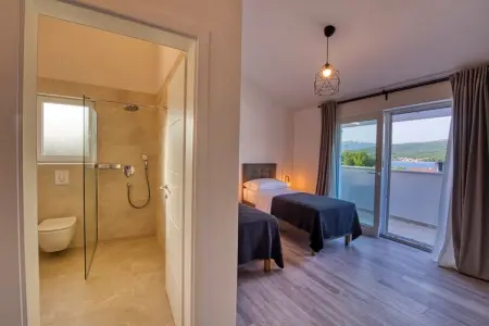 Vila Ena, Villa à Pridraga avec piscine près de la mer - Photo 25