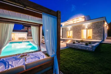 Vila Ena, Villa à Pridraga avec piscine près de la mer - Photo 33