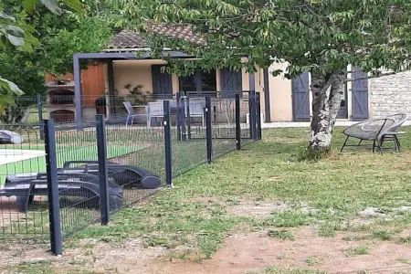 Jolie maison le Catalo, Agréable maison de vacances à Salviac avec piscine - Photo 8