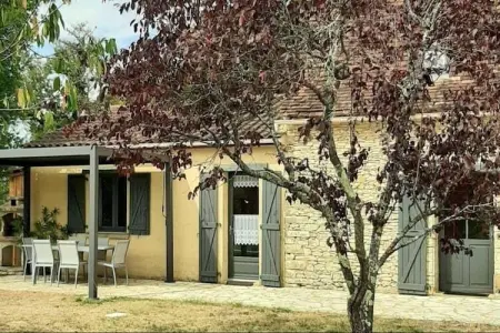 Jolie maison le Catalo, Agréable maison de vacances à Salviac avec piscine - Photo 10
