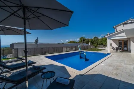 Villa moderne à Sveti Lovrec Labinsk avec piscine - Photo 8