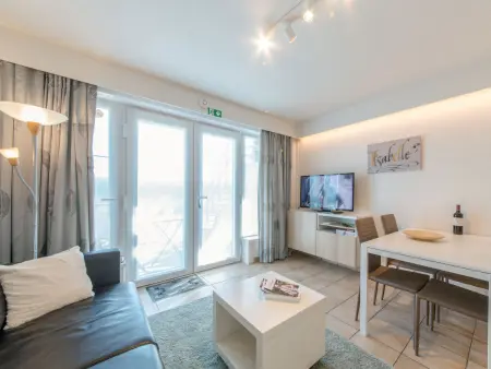 Isabelle with parking and shared pool, Appartement 4 personnes à De Haan - Photo 6