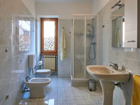 Charlie, Appartement 6 personnes à Dongo - Photo 15