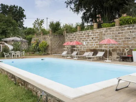 Casale Ai Noccioli (LVC165), Maison 17 personnes à Lago di Vico - Photo 1