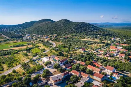 Holiday house Zara, Retraite en villa avec piscine en Dalmatie - Photo 33