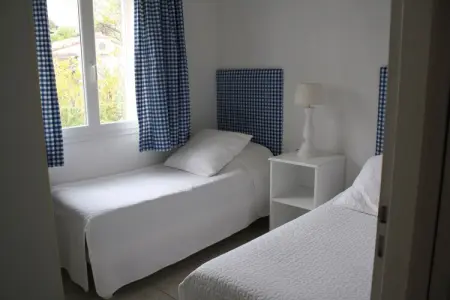 Villa à Camplong, Villa moderne à Camplong avec piscine privée - Photo 12