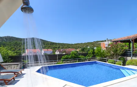 Maison 8 personnes à Sibenik - Photo 11