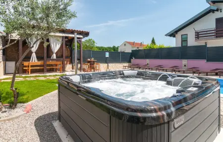 Maison 8 personnes à Hrvace - Photo 3