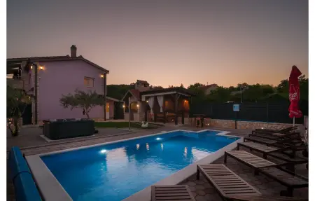 Maison 8 personnes à Hrvace - Photo 14