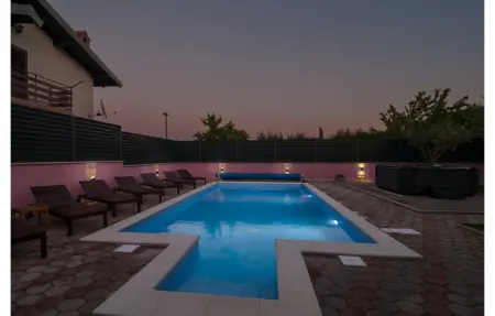 Maison 8 personnes à Hrvace - Photo 15
