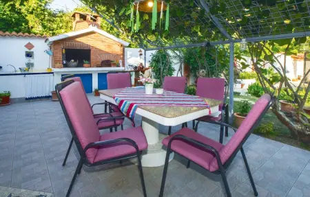 Maison 6 personnes à Zrnovnica - Photo 14