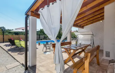 Maison 8 personnes à Svetvincenat - Photo 1