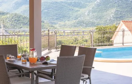 Maison 9 personnes à Vrgorac - Photo 14