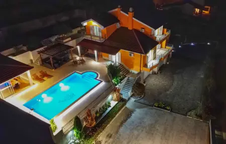 Maison 9 personnes à Vrgorac - Photo 15