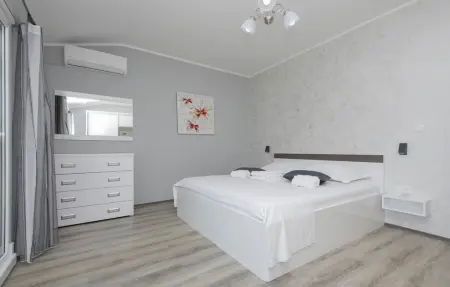 Maison 9 personnes à Vrgorac - Photo 29