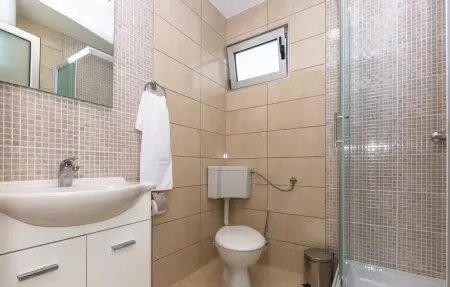Maison 9 personnes à Vrgorac - Photo 38