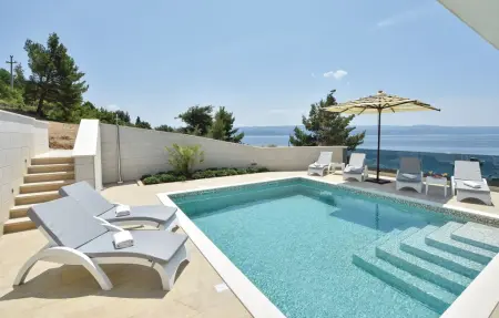 Maison 9 personnes à Omis - Photo 1