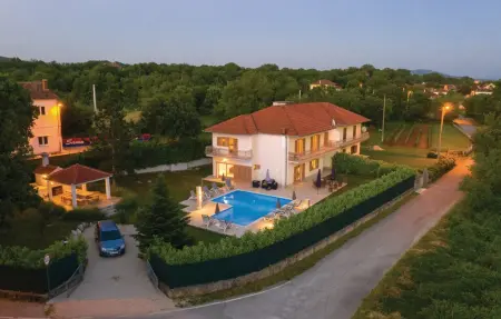 Maison 10 personnes à Bisko - Photo 11