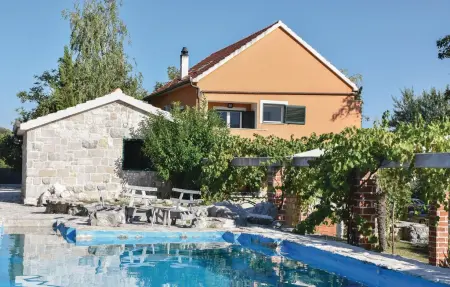 Maison 10 personnes à Sinj - Photo 10