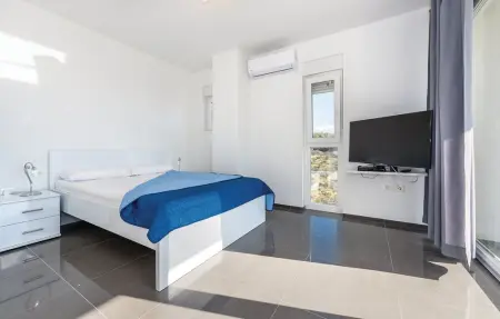 Maison 6 personnes à Brodarica - Photo 10