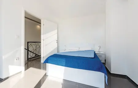 Maison 6 personnes à Brodarica - Photo 11