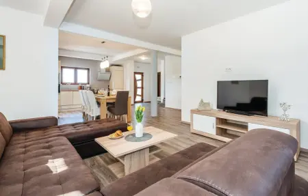 Maison 9 personnes à Bilice - Photo 2