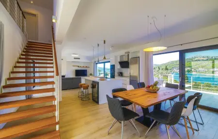 Maison 8 personnes à Seget Vranjca - Photo 1