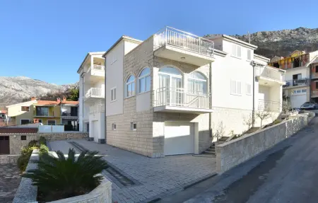Maison 10 personnes à Podstrana - Photo 7