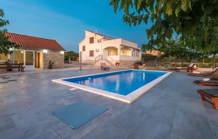 Maison 8 personnes à Debeljak - Photo 13