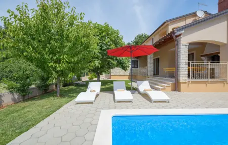 Maison 6 personnes à Tinjan - Photo 8
