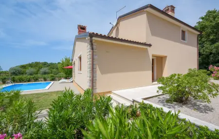 Maison 6 personnes à Tinjan - Photo 12