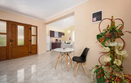 Maison 6 personnes à Tinjan - Photo 21