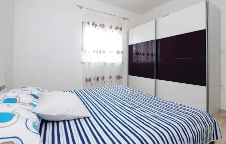 Maison 8 personnes à Pridraga - Photo 7