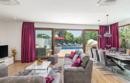 Maison 8 personnes à Cervar - Photo 2