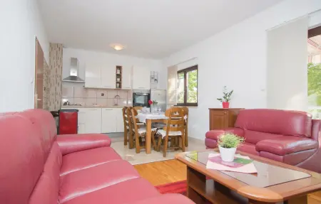 Maison 7 personnes à Donji Prolozac - Photo 1
