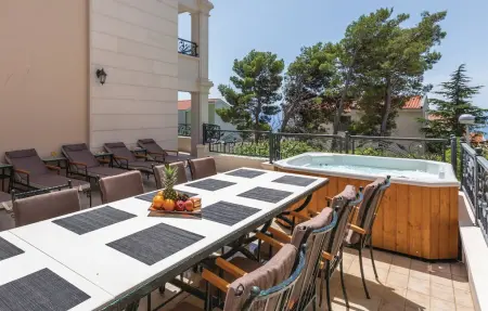 Maison 17 personnes à Makarska - Photo 2