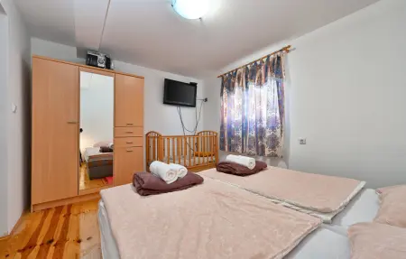 Maison 8 personnes à Lekenik - Photo 24