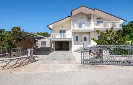 Maison 8 personnes à Vinjani Donji - Photo 10