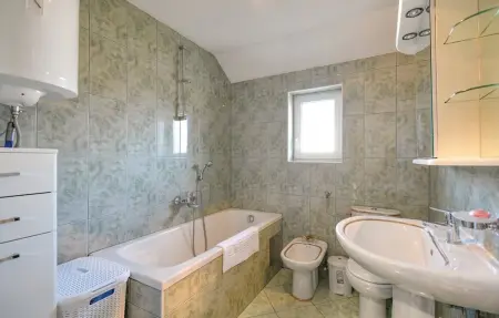 Maison 8 personnes à Vinjani Donji - Photo 32