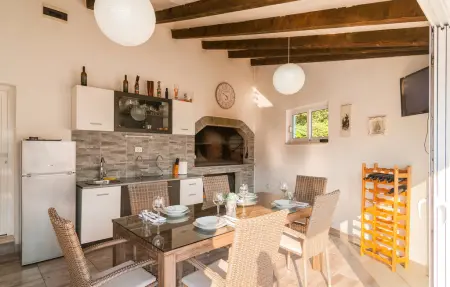 Maison 5 personnes à Neoric - Photo 1