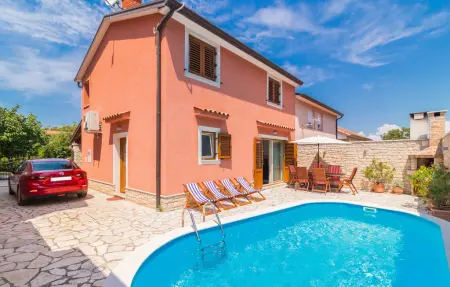 Maison 6 personnes à Banjole - Photo 1