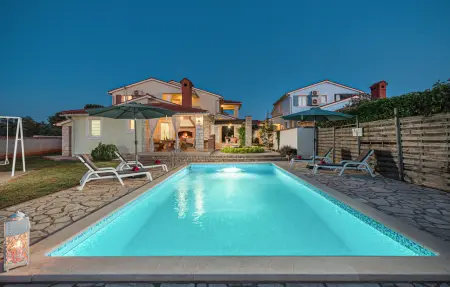Maison 8 personnes à Golubovo - Photo 7